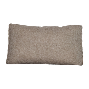Ollie rugkussen zand L: 80 x B: 45 x D: 20 cm