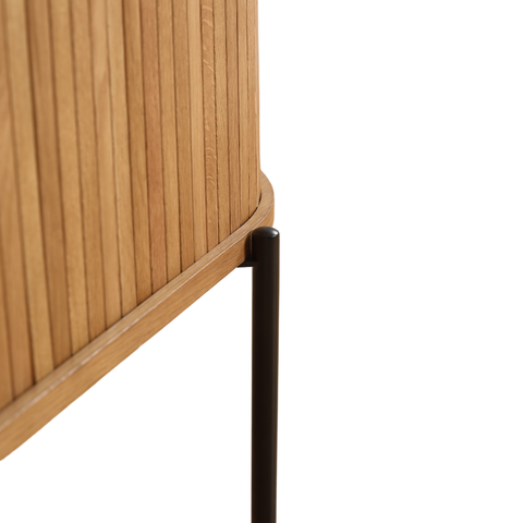 Florence jaloeziekast met lamellen in eikenhout 160x45x75 cm