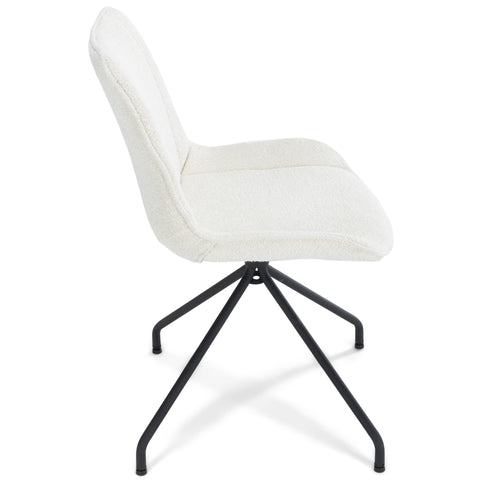 Maja eetkamerstoel in wit bouclé met 360 graden draaifunctie