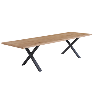 Susan eettafel – 300x95 cm – in geolied eiken met kruispoten – (Voorbereid voor verlengbladen)